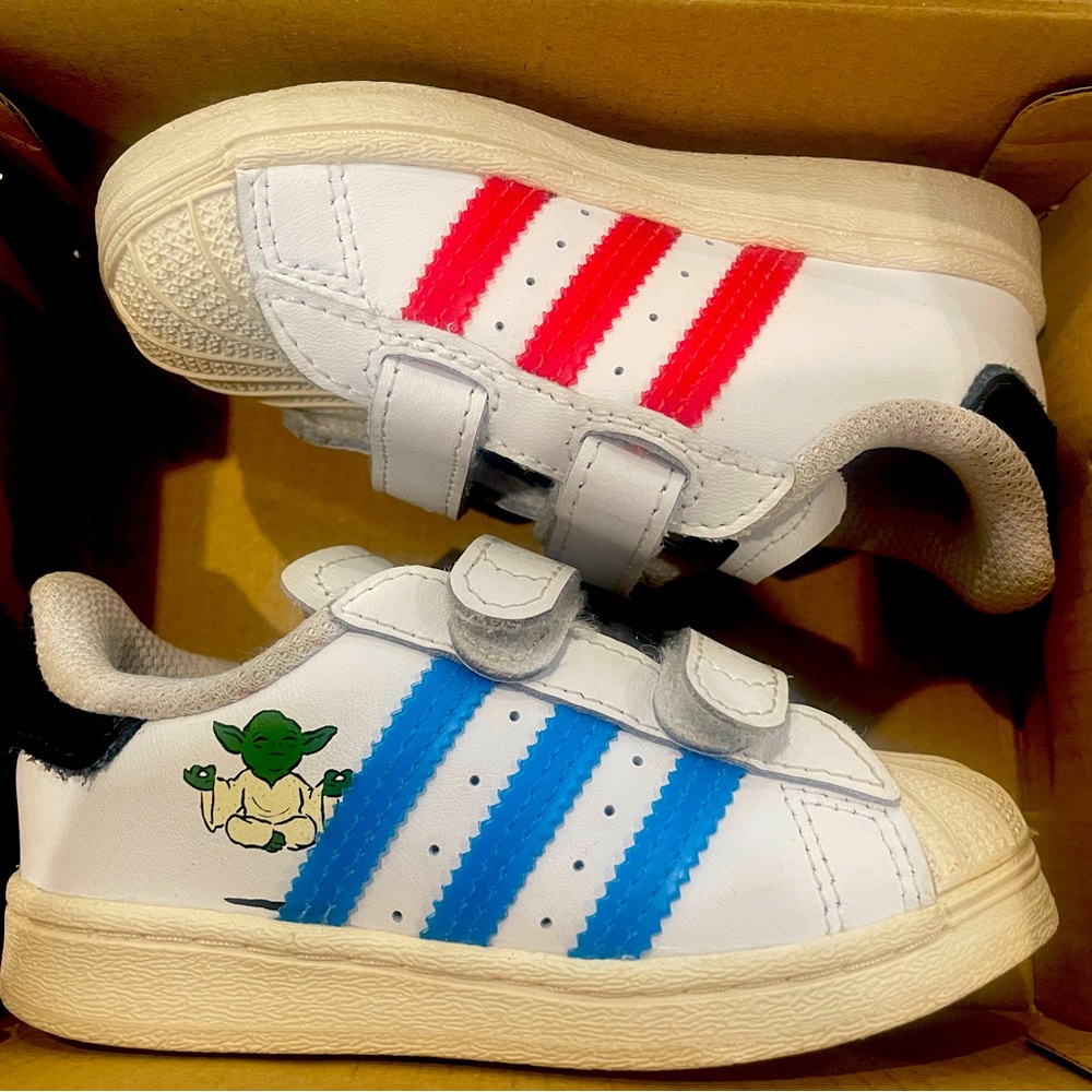Adidas x Star Wars Toddler Superstar CF I Sneakers – Size 6K